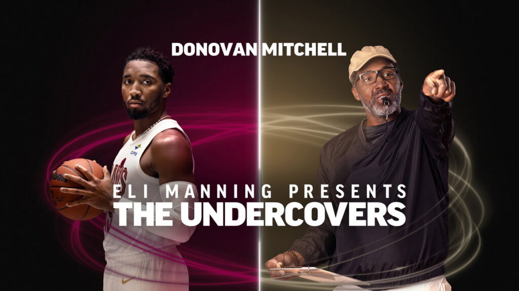Propagačný záber z filmu Eli Manning Presents: The Undercovers - Donovan Mitchell