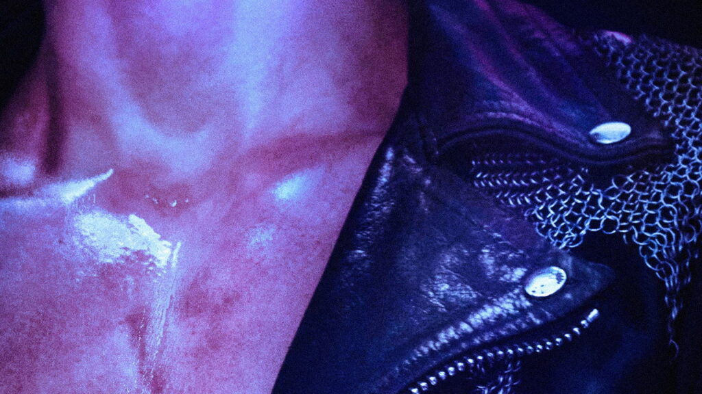 Propagačný záber z filmu Her Private Hell
