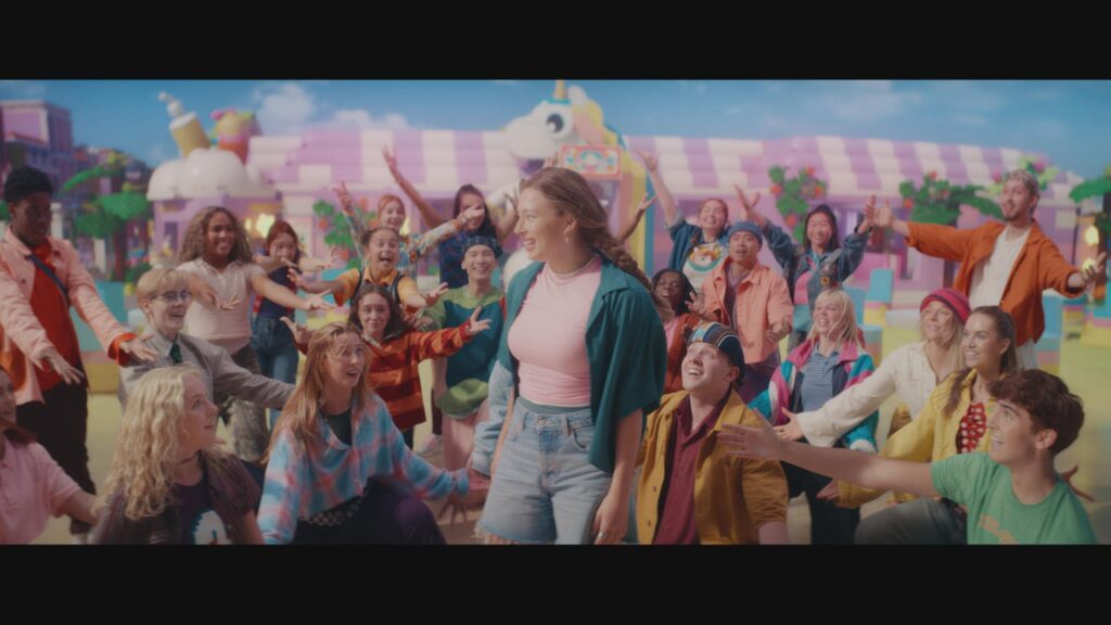 Záber z filmu LEGO Friends: Muzikál v Heartlake